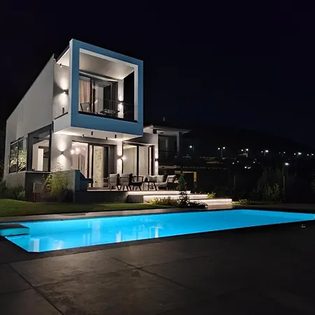 Villa Sunrise *